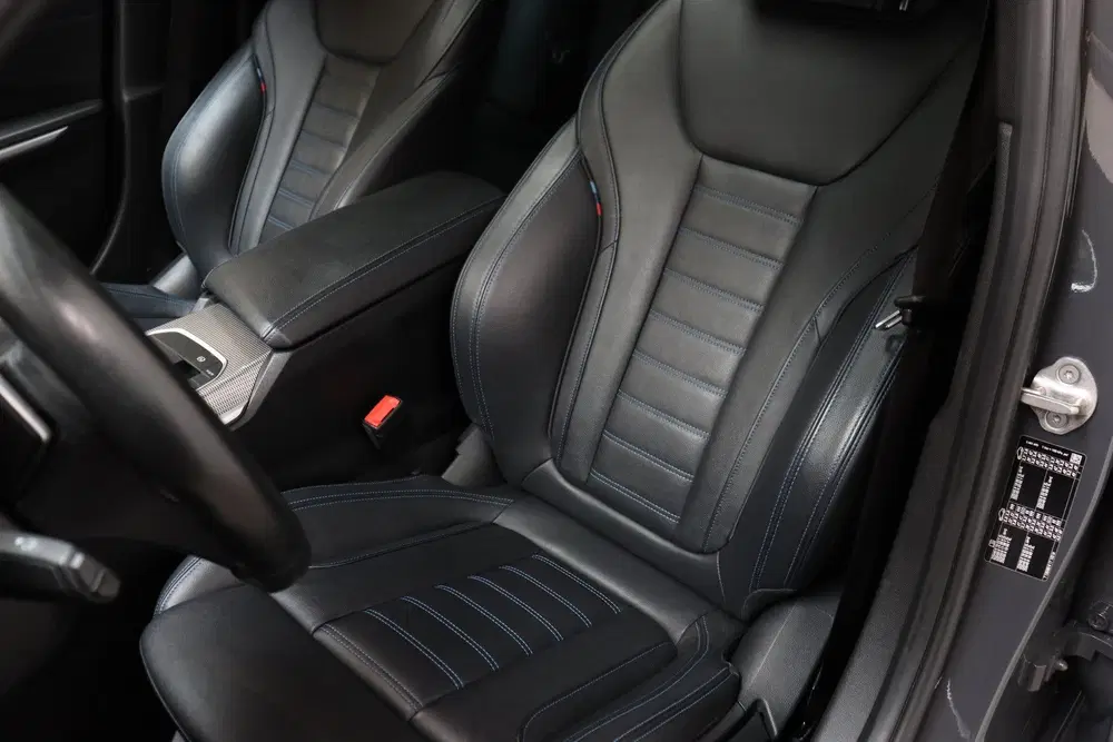 BMW 3-serie 330i Executive M Sport Pakket Automaat uit 2020, foto 12