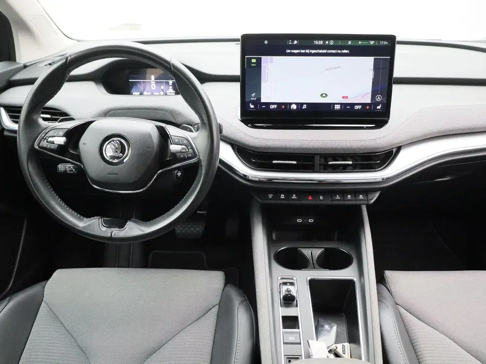 Skoda Enyaq 80 Business Edition uit 2023, foto 7