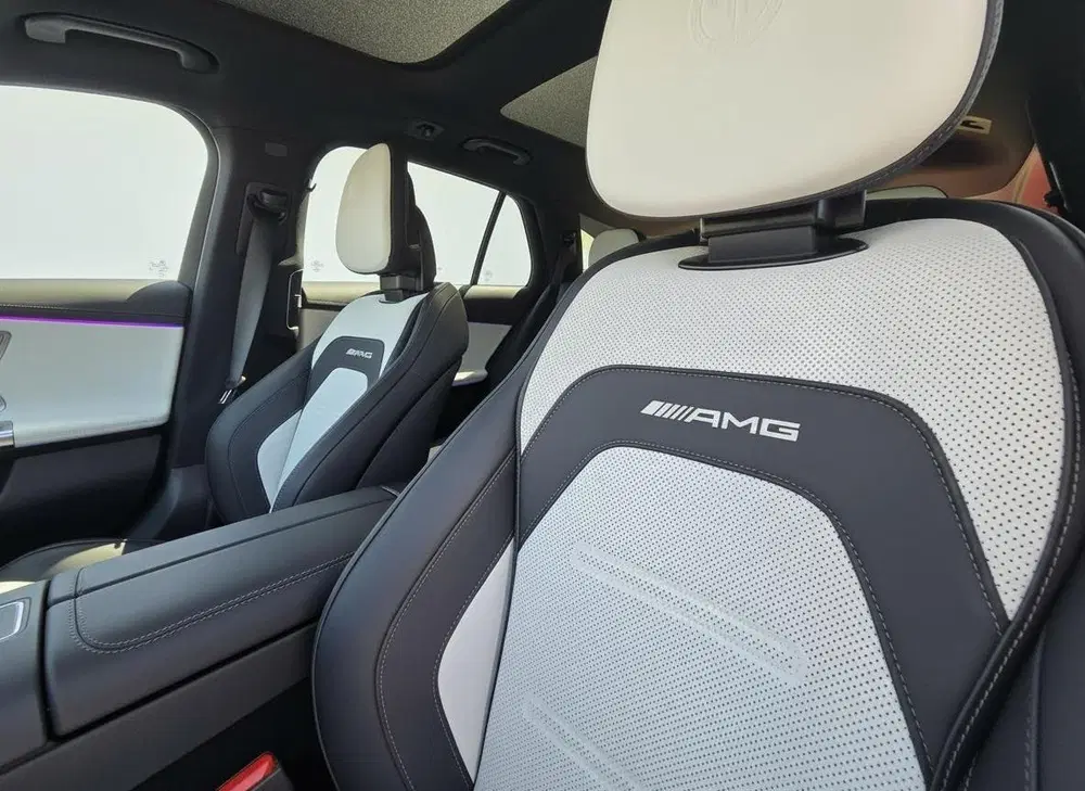 Mercedes-Benz E-Klasse Mercedes E-klasse AMG 53 uit 2025, foto 5