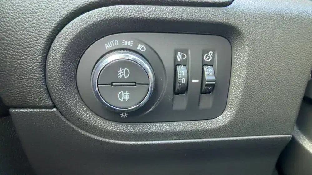 Opel Grandland 1.6 Turbo Plug-in Hybride Business uit 2021, foto 13