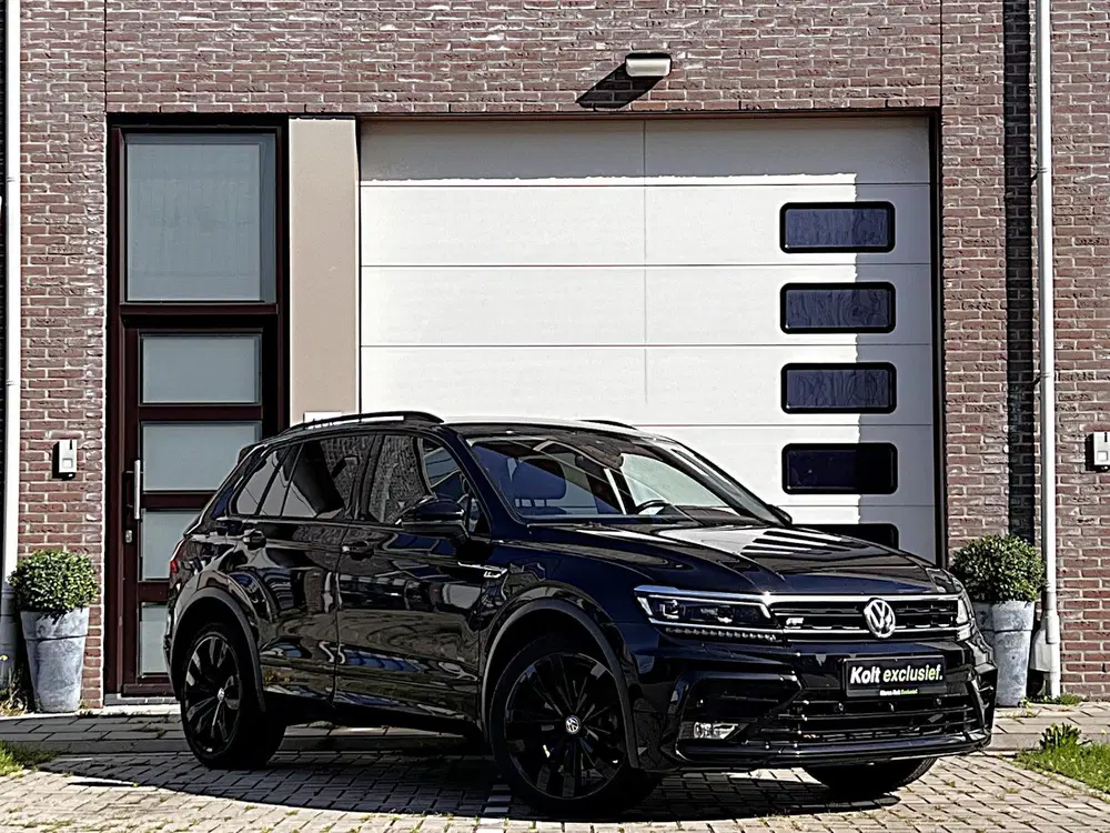 Volkswagen Tiguan 2.0 TDI 4Motion Highline Business R Black uit 2020, foto 2