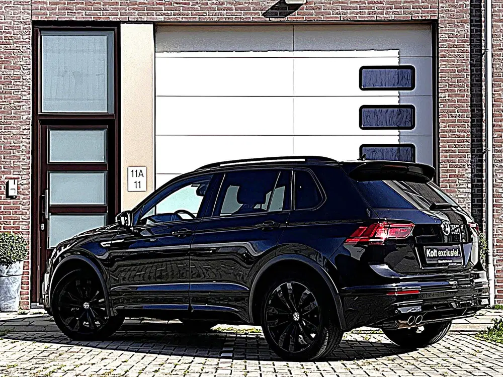 Volkswagen Tiguan 2.0 TDI 4Motion Highline Business R Black uit 2020, foto 9