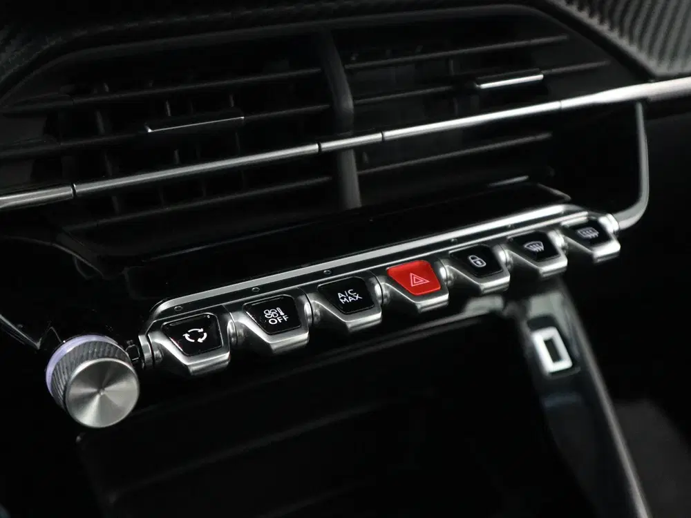 Peugeot 208 Active Pack uit 2023, foto 14
