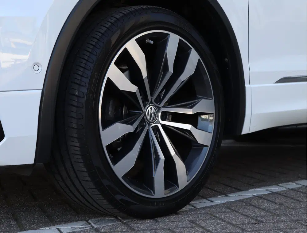 Volkswagen Tiguan Allspace 1.4 TSI R-line 7-zits uit 2019, foto 11