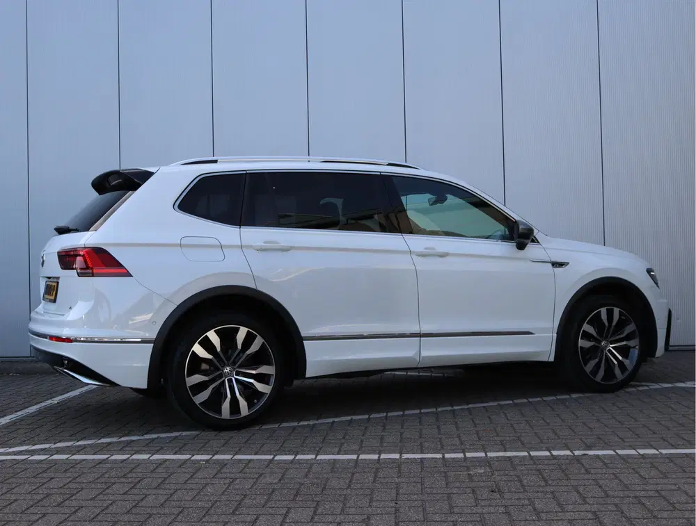 Volkswagen Tiguan Allspace 1.4 TSI R-line 7-zits uit 2019, foto 5