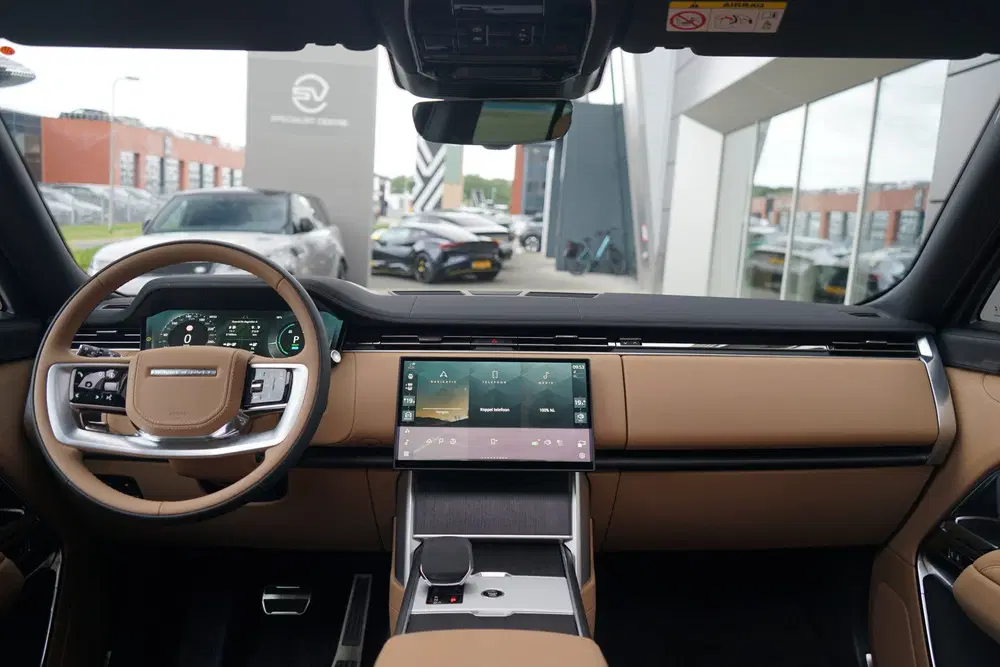 Land Rover Range Rover 3.0 P460e HSE PHEV uit 2026, foto 4