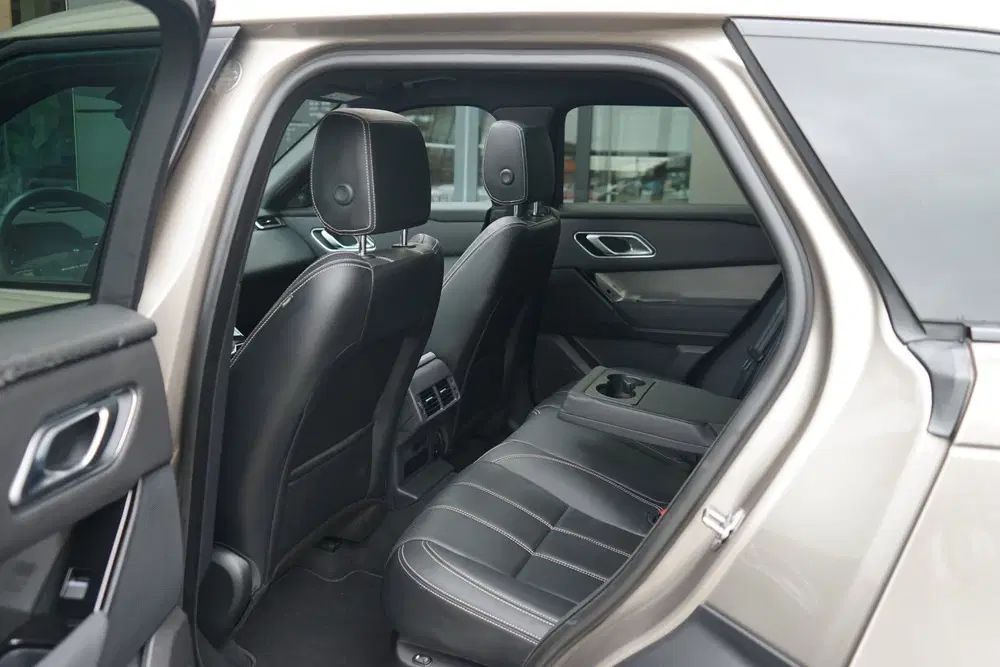 Land Rover Range Rover Velar 2.0 P400e S uit 2023, foto 5