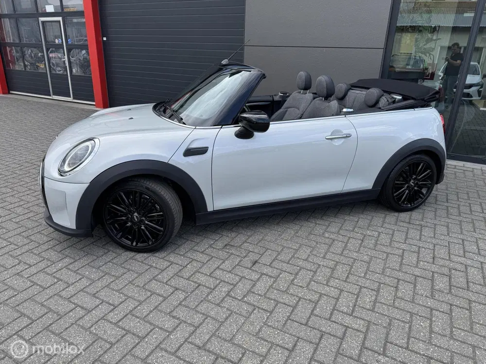 Mini Cabrio Cooper Cabrio 1.5 Business Edition uit 2021, foto 4