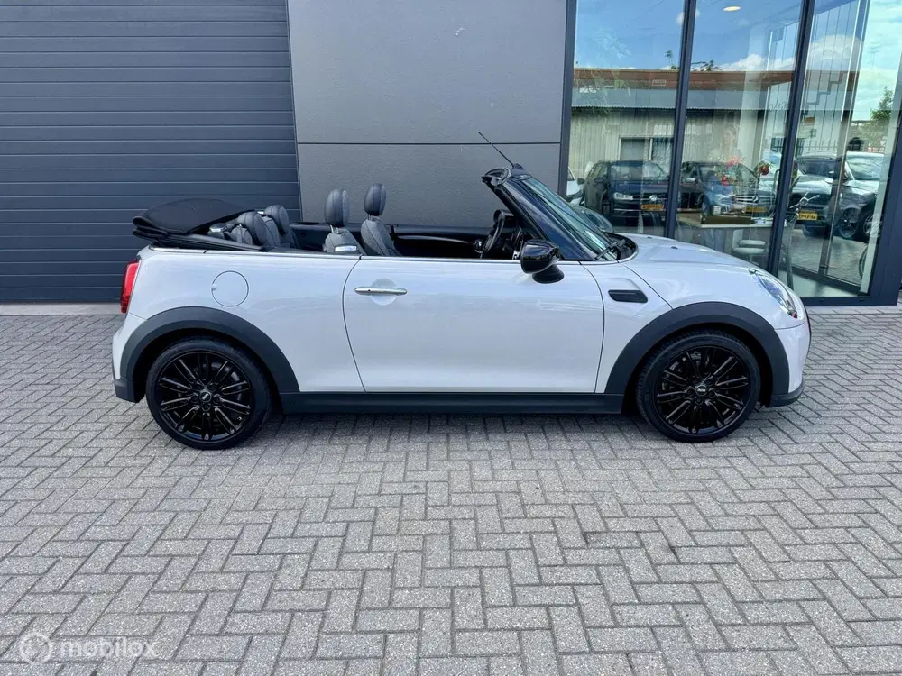 Mini Cabrio Cooper Cabrio 1.5 Business Edition uit 2021, foto 5