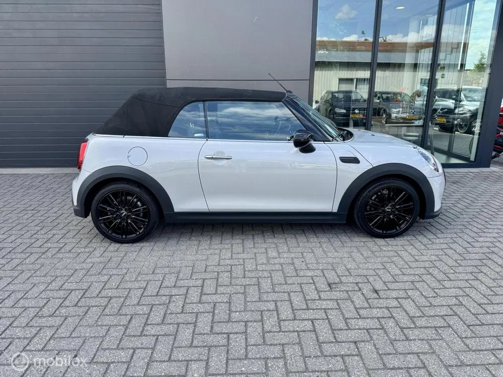 Mini Cabrio Cooper Cabrio 1.5 Business Edition uit 2021, foto 6