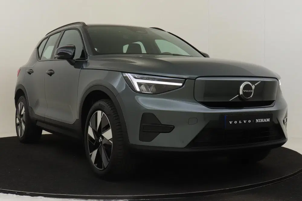 Volvo EX40 SINGLE MOTOR PLUS EUROPA 70 kWh -HARMAN uit 2026, foto 11