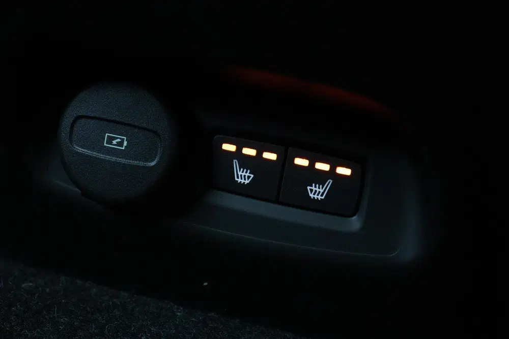 Volvo EX40 SINGLE MOTOR PLUS EUROPA 70 kWh -HARMAN uit 2026, foto 14