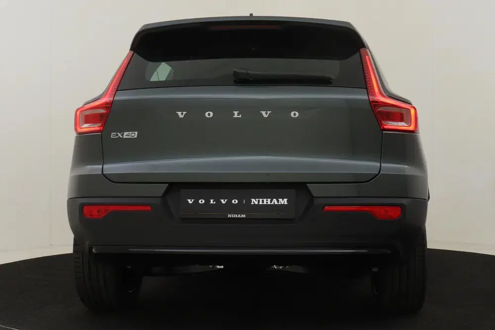 Volvo EX40 SINGLE MOTOR PLUS EUROPA 70 kWh -HARMAN uit 2026, foto 15
