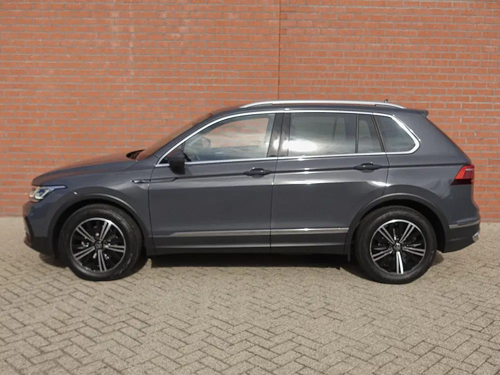 Volkswagen Tiguan 1.5 TSI 150pk DSG Elegance Navigatie Apple uit 2024, foto 5