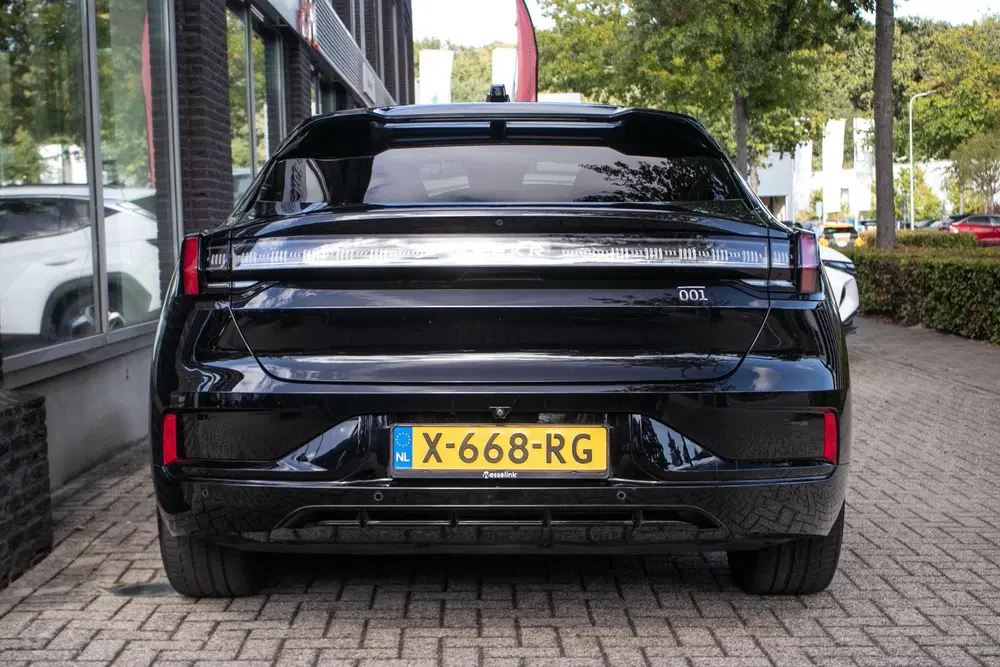 Zeekr 001 AWD Performance 100 kWh uit 2024, foto 12