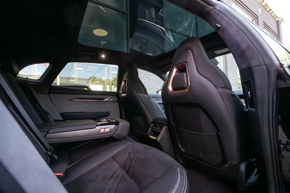 Zeekr 001 AWD Performance 100 kWh uit 2024, foto 6