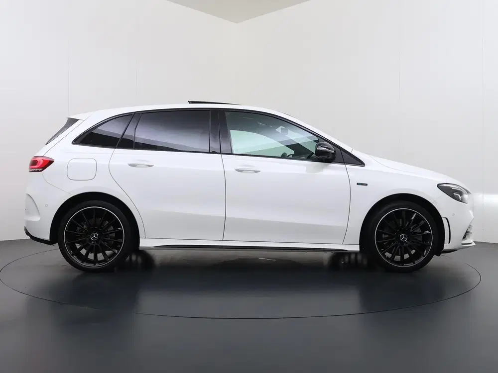 Mercedes-Benz B-Klasse 250 e Business Solution AMG Limited uit 2020, foto 9
