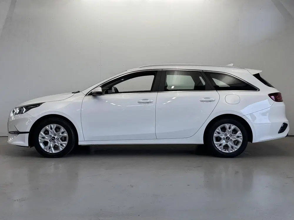 Kia Ceed 1.0 T-GDi DynamicLine uit 2024, foto 3