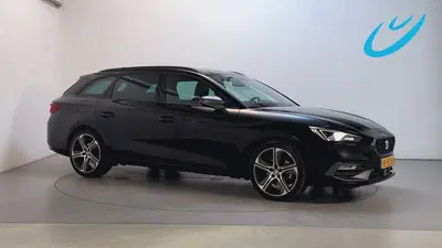 SEAT Leon 1.5 TSI 150pk FR Business Intense LED uit 2022