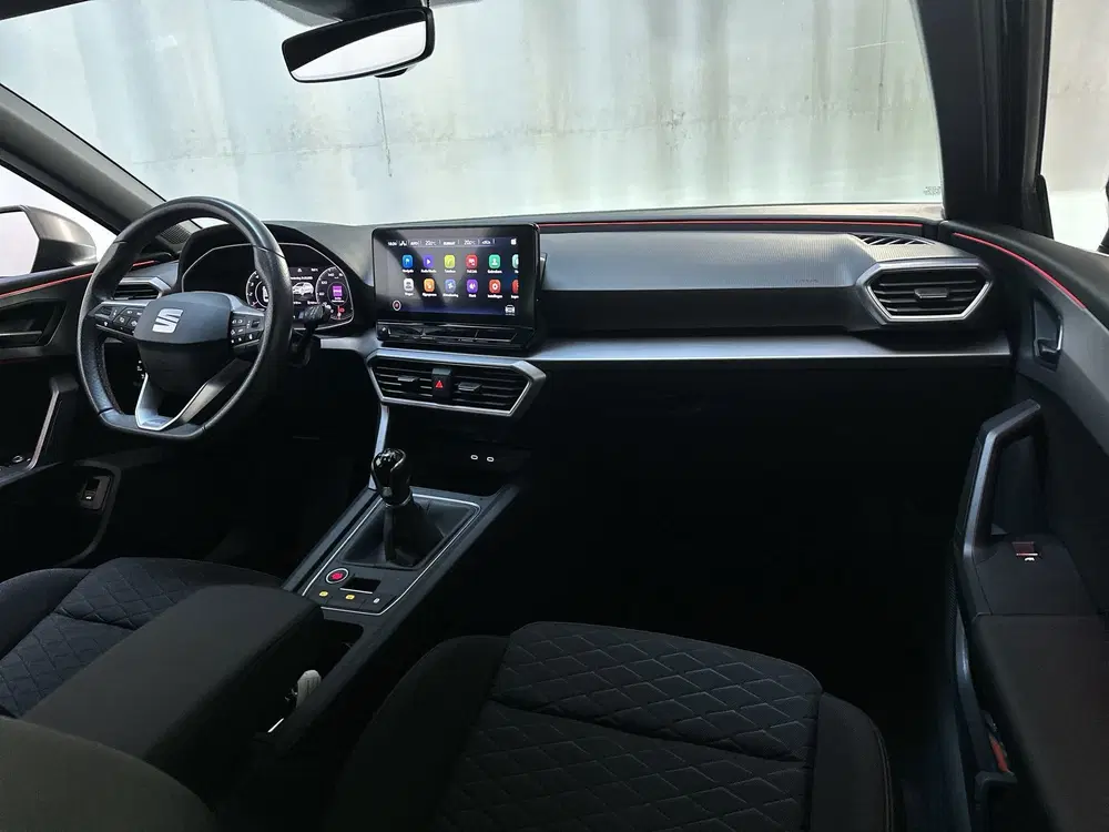 SEAT Leon 1.5 TSI 150pk FR Business Intense LED uit 2022, foto 2