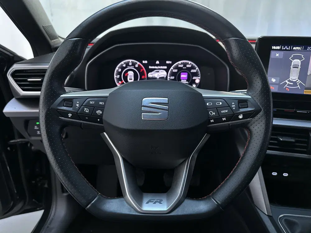 SEAT Leon 1.5 TSI 150pk FR Business Intense LED uit 2022, foto 5