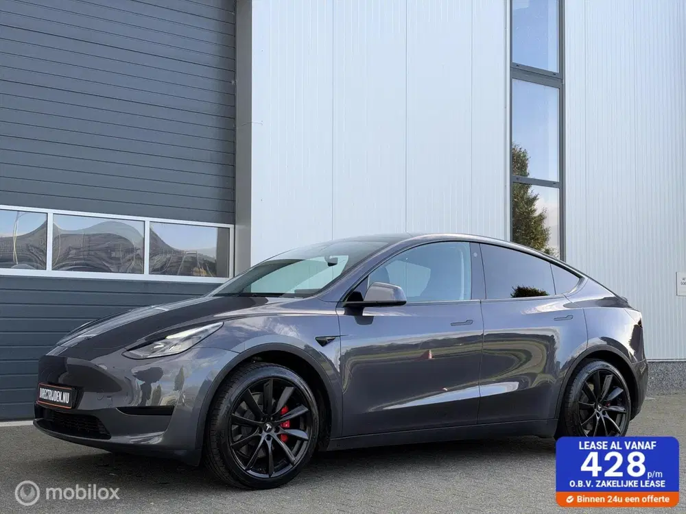 Tesla Model Y SR 2023 Trekhaak uit 2023