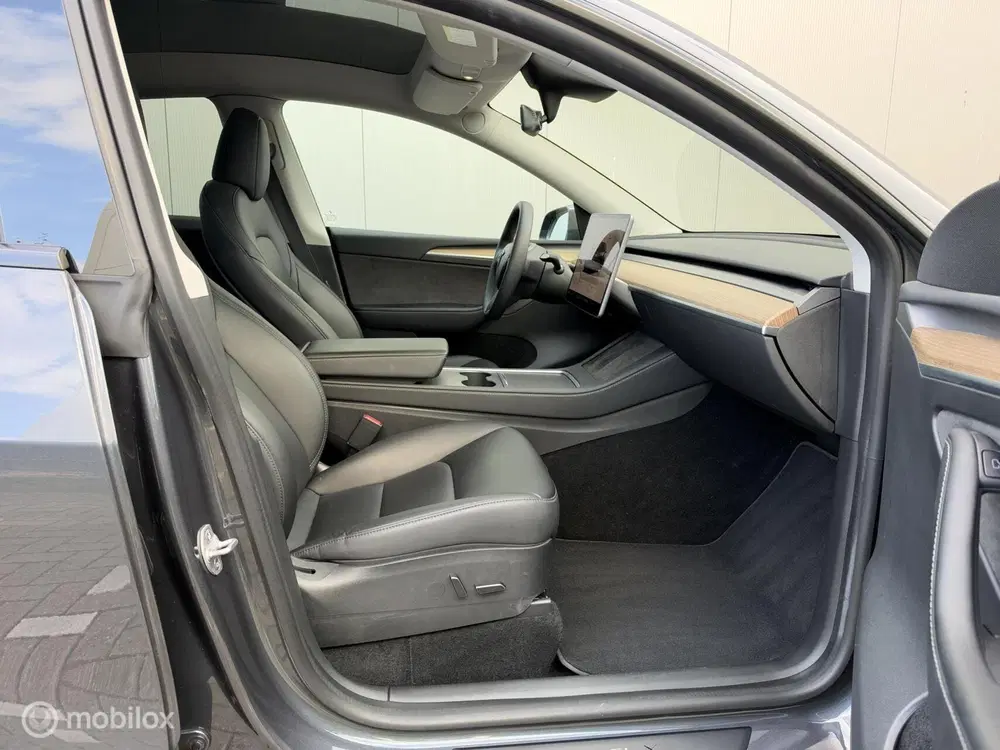 Tesla Model Y SR 2023 Trekhaak uit 2023, foto 8