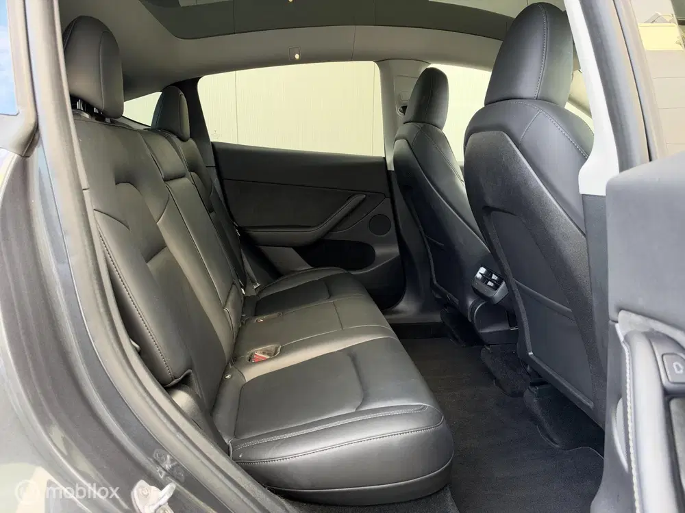 Tesla Model Y SR 2023 Trekhaak uit 2023, foto 9