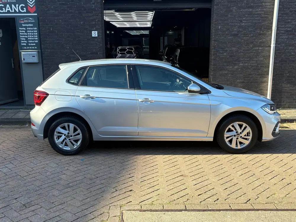 Volkswagen Polo 1.0 TSI Business uit 2023, foto 13
