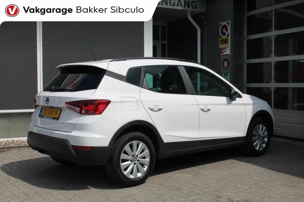 SEAT Arona 1.0 TSI STYLE BUSINESS INTENSE ADAPTIVE CR uit 2019, foto 13