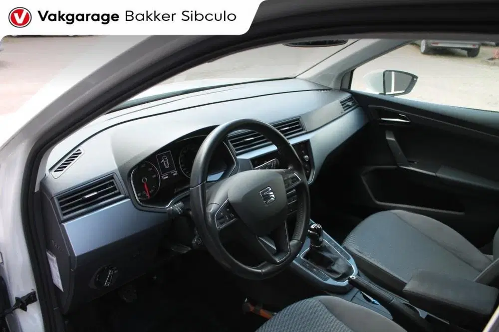 SEAT Arona 1.0 TSI STYLE BUSINESS INTENSE ADAPTIVE CR uit 2019, foto 2