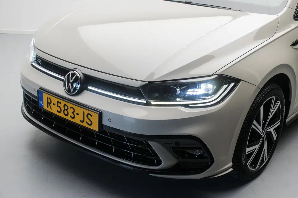 Volkswagen Polo 1.0 TSI R-LINE NL-auto [ IQ Light Stoelver uit 2022, foto 2