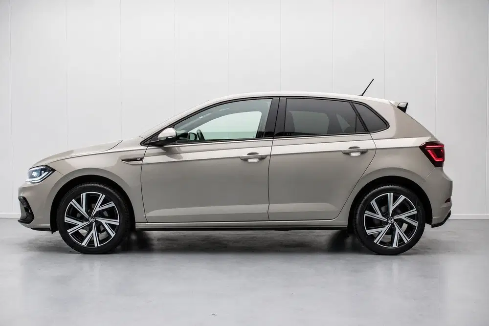Volkswagen Polo 1.0 TSI R-LINE NL-auto [ IQ Light Stoelver uit 2022, foto 5