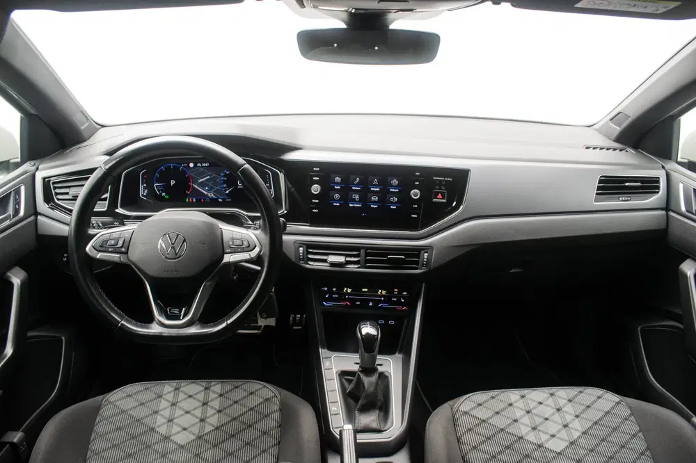 Volkswagen Polo 1.0 TSI R-LINE NL-auto [ IQ Light Stoelver uit 2022, foto 7