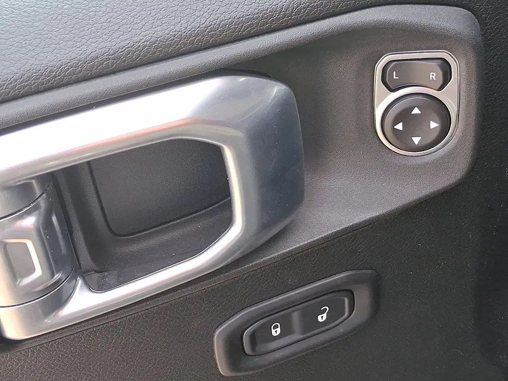 Jeep Wrangler 4xe 380 Rubicon uit 2022, foto 12