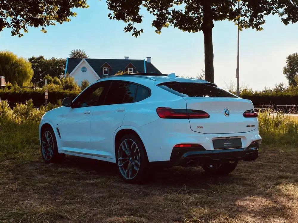 BMW X4 M40i High Executive uit 2019, foto 2
