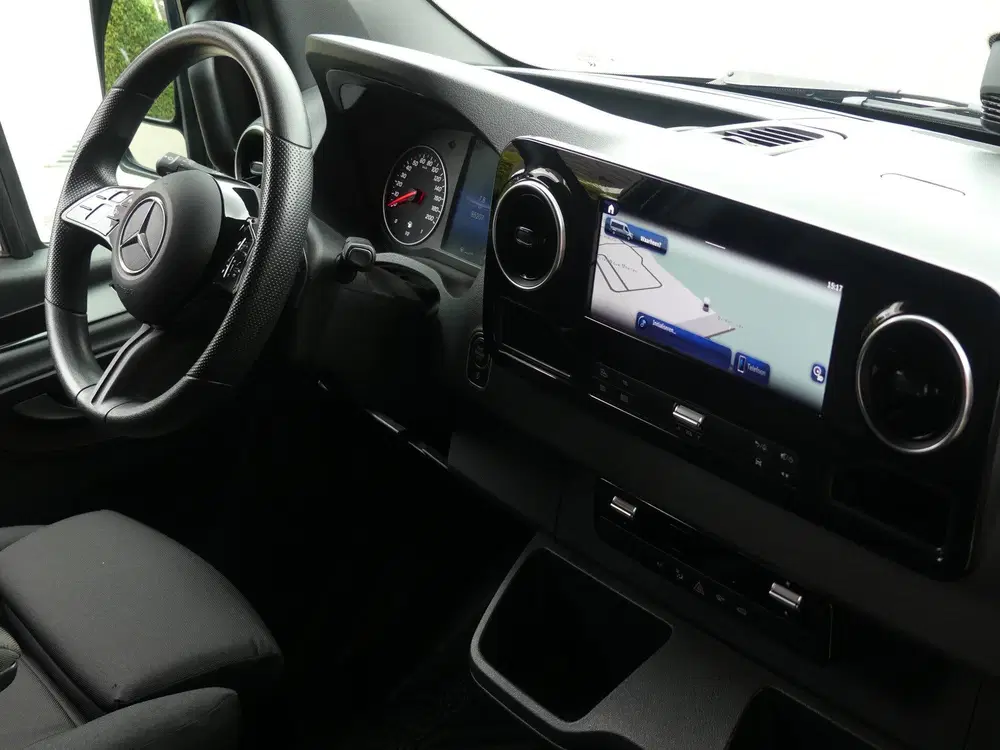 Mercedes-Benz Sprinter 317 CDI L2H2 LED uit 2024, foto 2