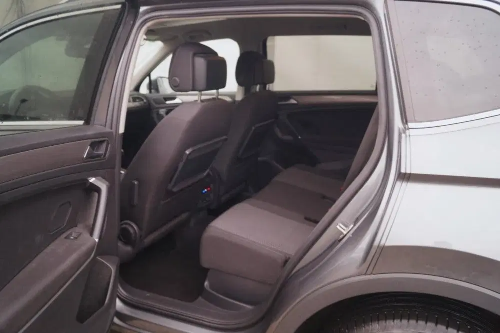 Volkswagen Tiguan Allspace 1.5 TSI 150pk DSG Comfortline Bus uit 2020, foto 8