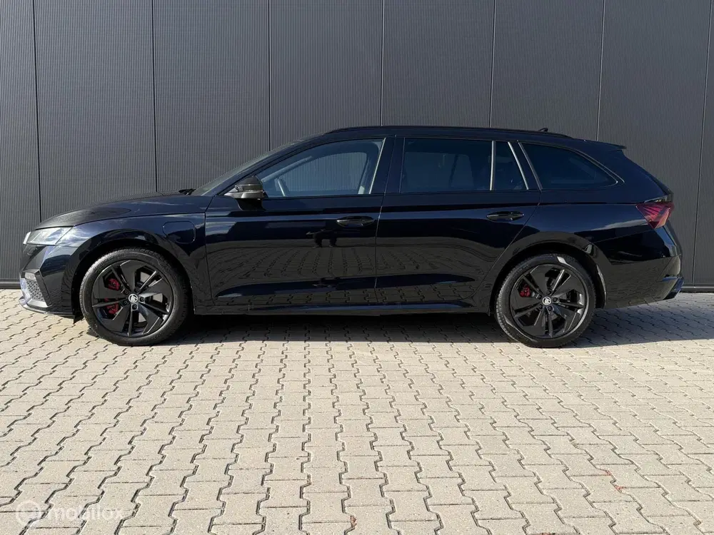 Skoda Octavia Octavia 1.4 TSI RS PHEV uit 2021, foto 2