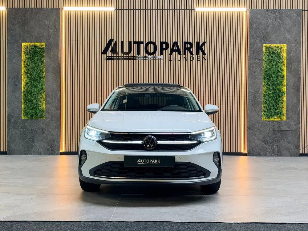 Volkswagen Taigo 1.0 TSI uit 2022, foto 9