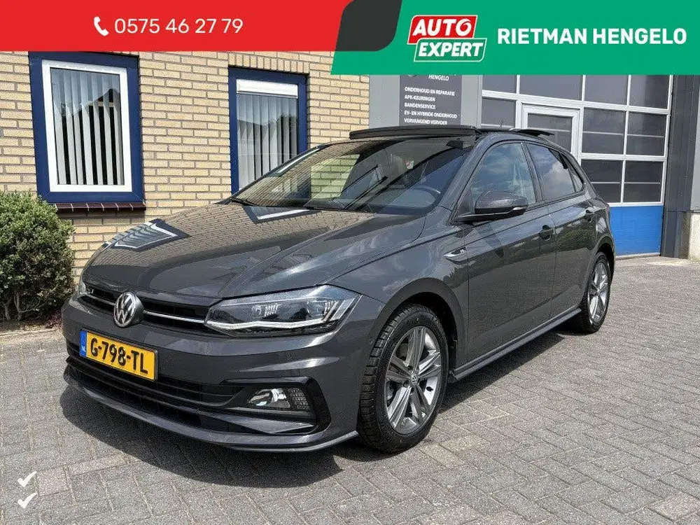 Volkswagen Polo 1.0 TSI Highl.BnsR APPLE CARPLAY-PANO-RIJK uit 2019