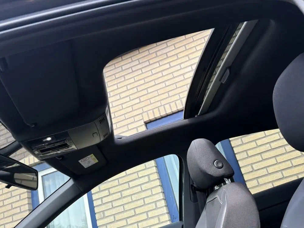 Volkswagen Polo 1.0 TSI Highl.BnsR APPLE CARPLAY-PANO-RIJK uit 2019, foto 10