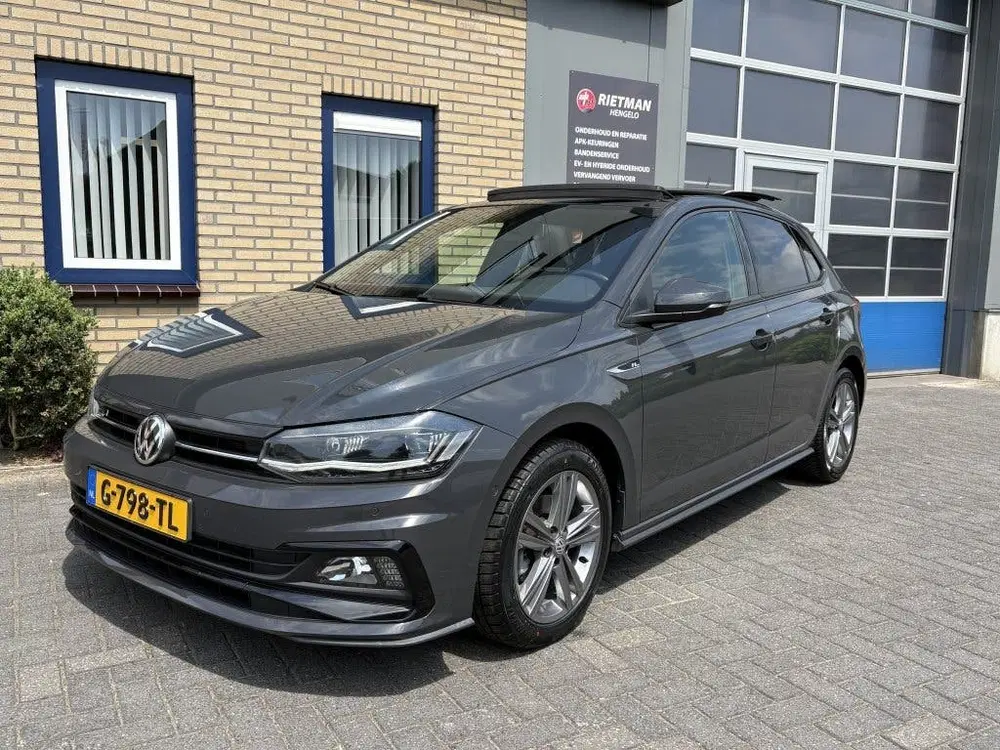 Volkswagen Polo 1.0 TSI Highl.BnsR APPLE CARPLAY-PANO-RIJK uit 2019, foto 2