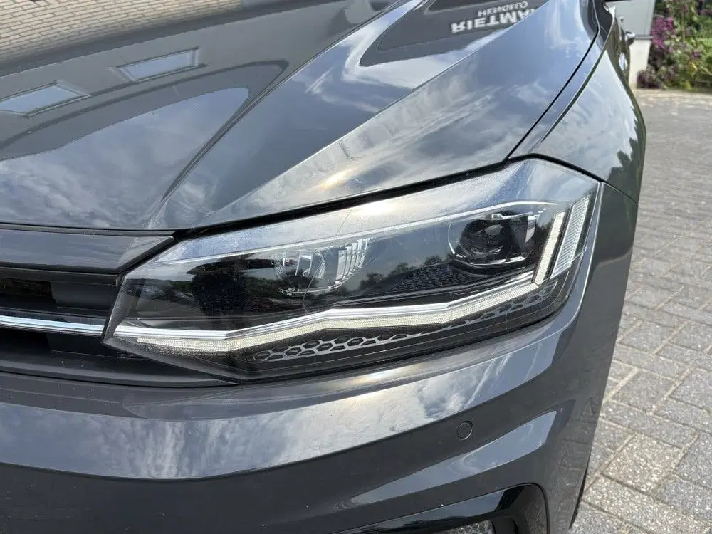 Volkswagen Polo 1.0 TSI Highl.BnsR APPLE CARPLAY-PANO-RIJK uit 2019, foto 7