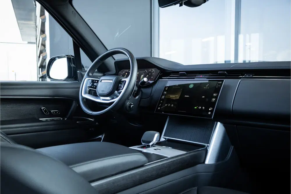 Land Rover Range Rover 3.0 P460e HSE PHEV uit 2024, foto 10