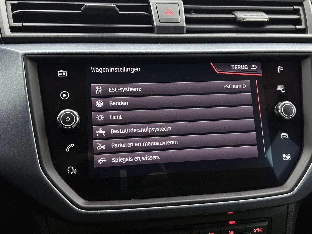 SEAT Arona 1.0 TSI Style Business Intense uit 2019, foto 11