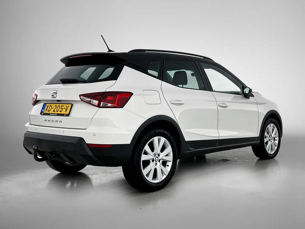 SEAT Arona 1.0 TSI Style Business Intense uit 2019, foto 4