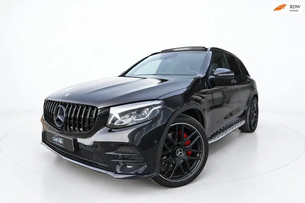 Mercedes-Benz GLC 250 4MATIC AMG NIGHT PANO SFEER uit 2019