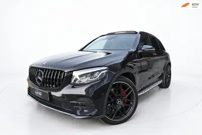 Mercedes-Benz GLC 250 4MATIC AMG NIGHT PANO SFEER uit 2019