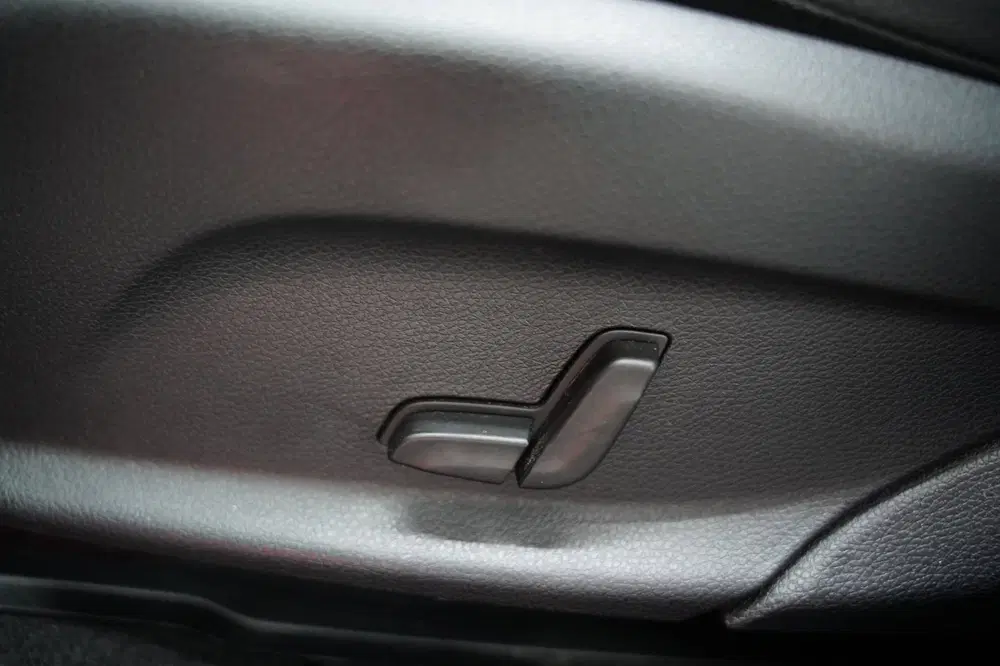 Mercedes-Benz GLC 250 4MATIC AMG NIGHT PANO SFEER uit 2019, foto 12